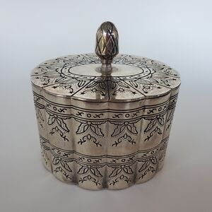 Jewelry Trinket Box with Red Velvet Lining. International Silver Company Vintage